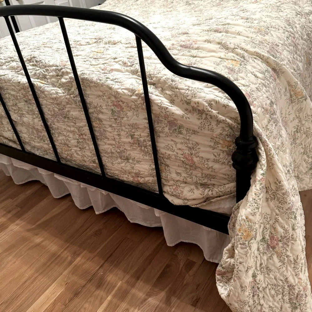 Vintage 60s 70s Cannon Floral Bedspread  Floral ~ QUEEN
